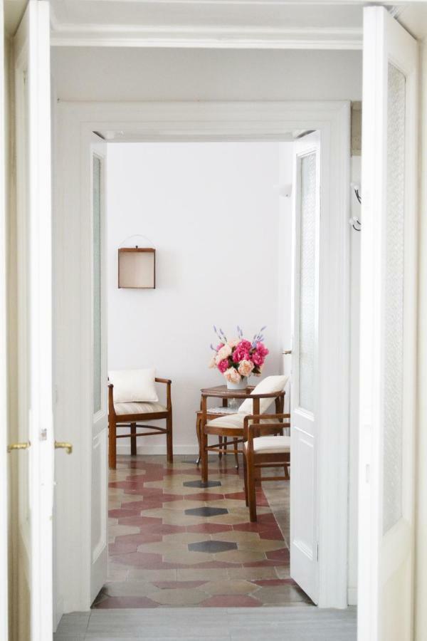 Italian Fairytale Apartment By Rent All Комо Екстериор снимка