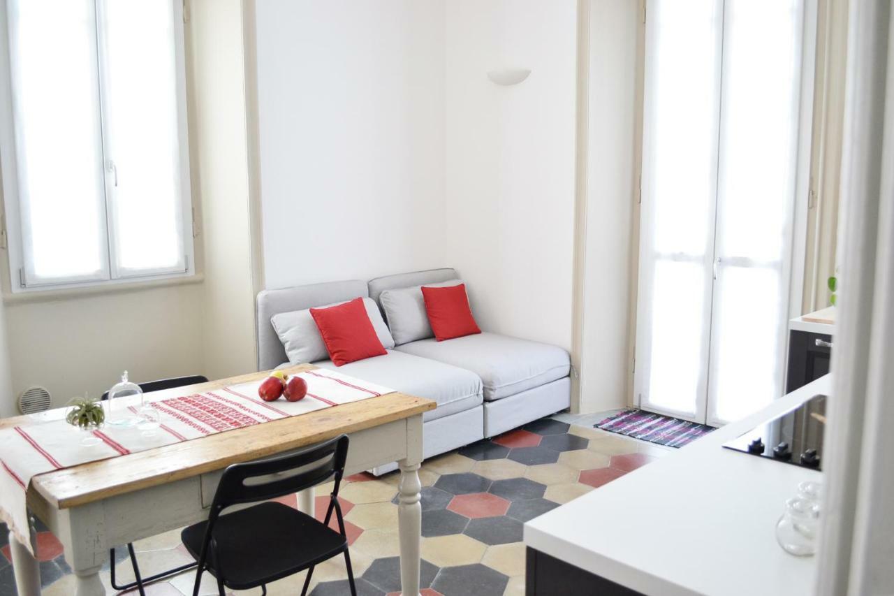 Italian Fairytale Apartment By Rent All Комо Екстериор снимка